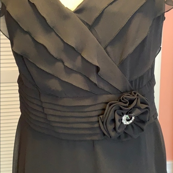 MSK Black Chiffon Midi Length Cocktail Dress - Picture 3 of 8